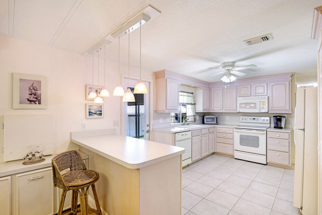 55 Palos Dr #55, Naples, FL 34104