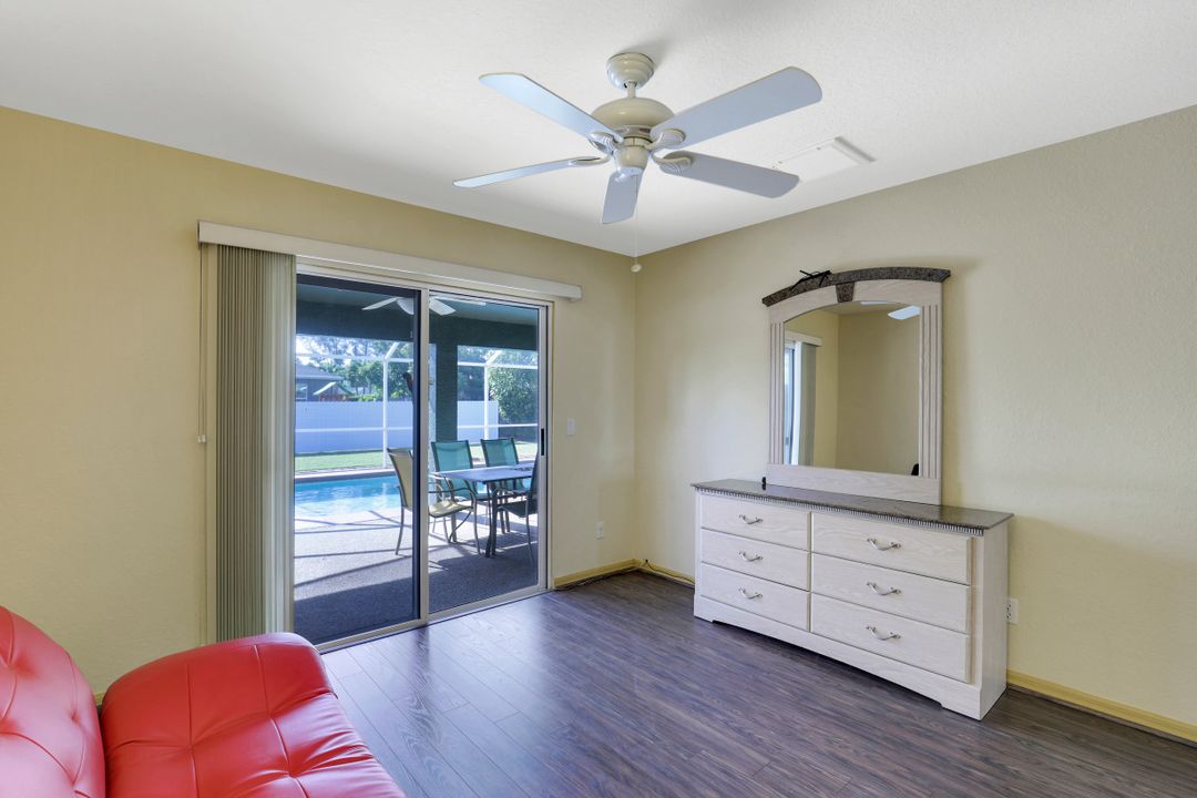 1403 SW 4th Ave, Cape Coral, FL 33991