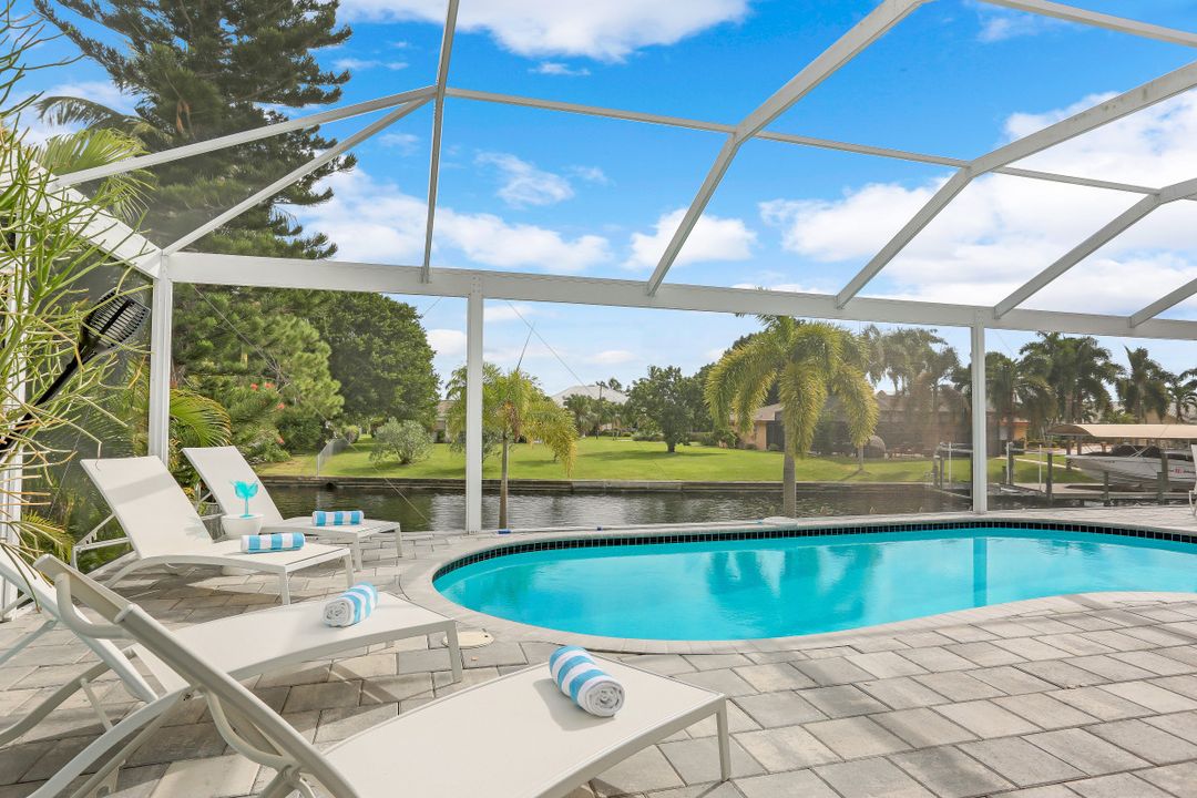 5341 Mikado Ct, Cape Coral, FL 33904