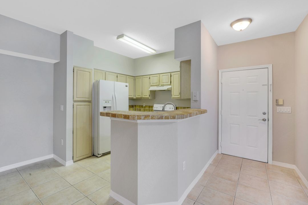 23710 Walden Center Dr #304, Bonita Springs, FL 34134