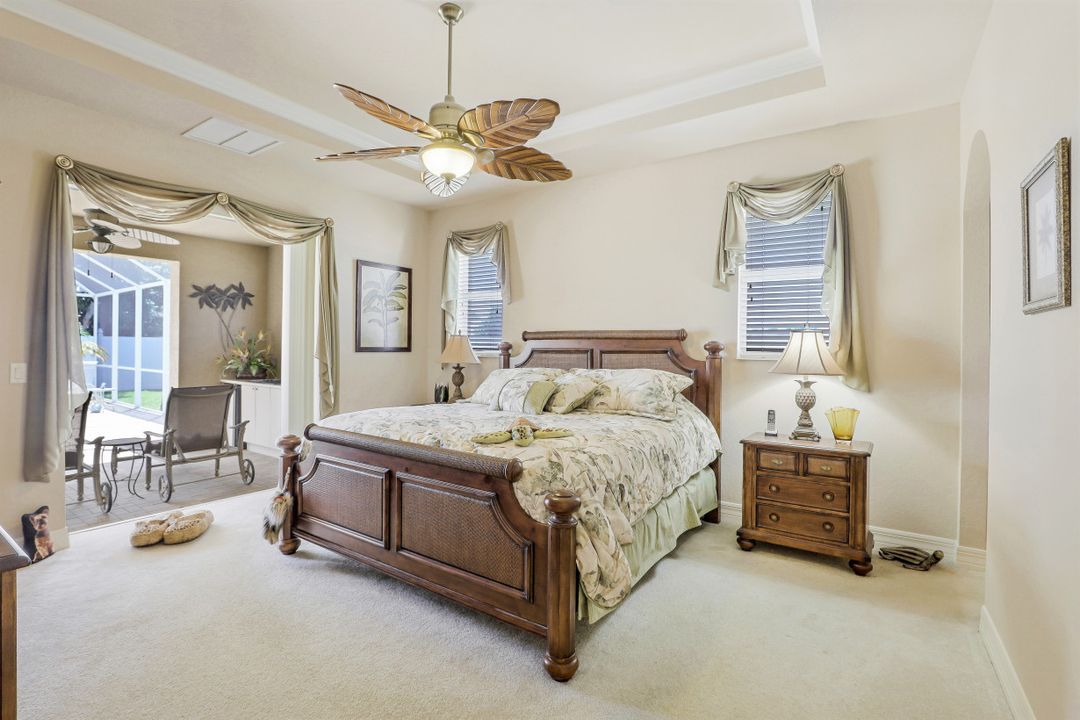 4141 SW 10th Ave, Cape Coral, FL 33914