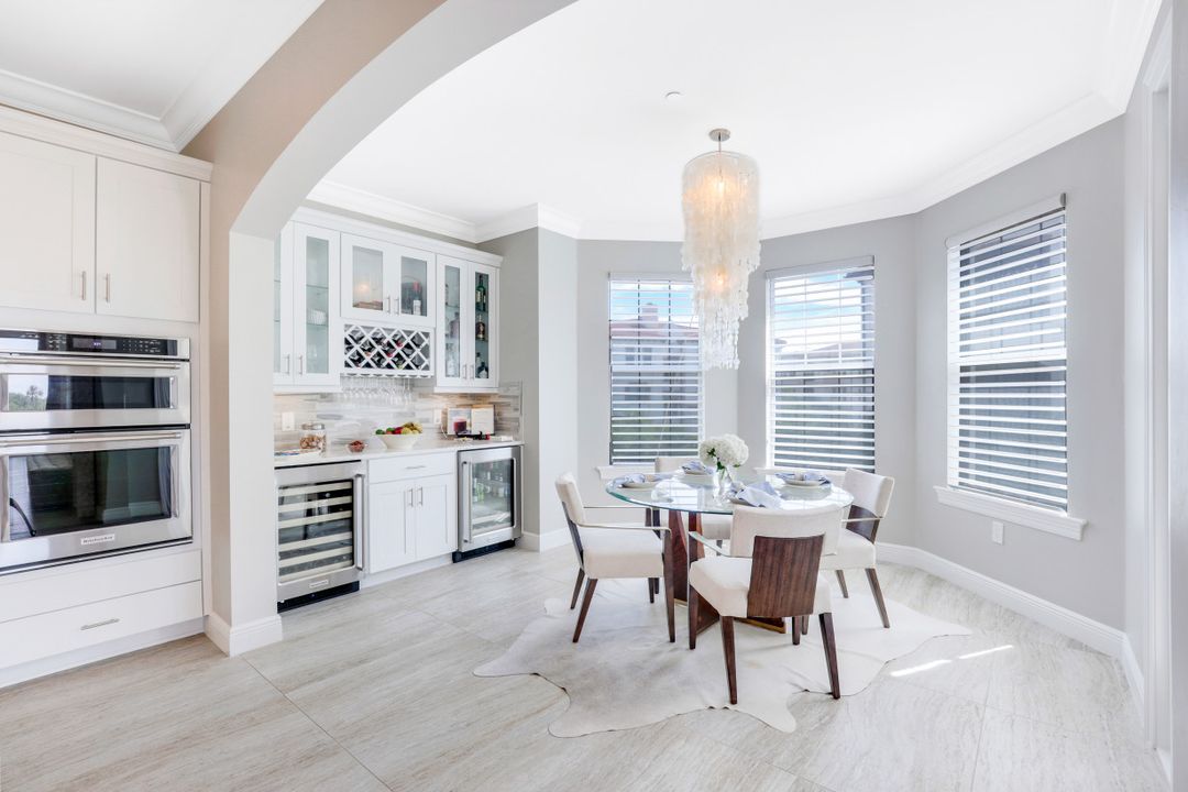 16437 Carrara Way #202, Naples, FL 34110