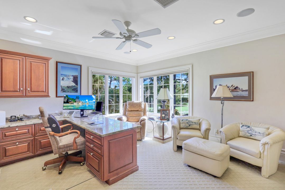 2904 Indigobush Way, Naples, FL 34105