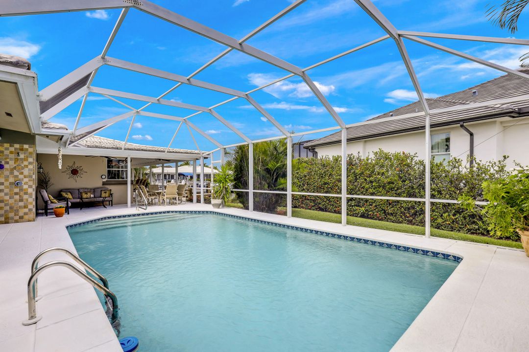 1201 Laurel Ct, Marco Island, FL 34145