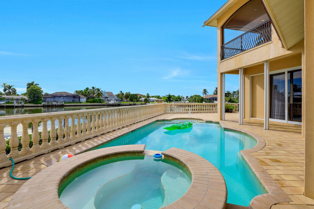 1404 Butterfield Ct, Marco Island, FL 34145