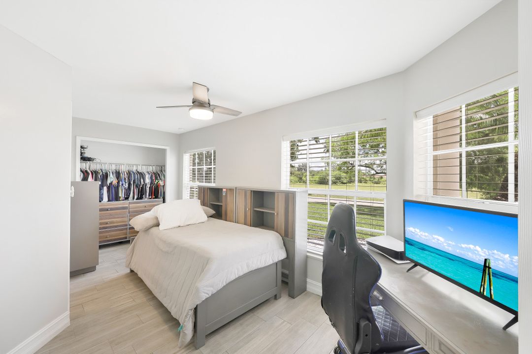 1812 NE 13th Ave, Cape Coral, FL 33909