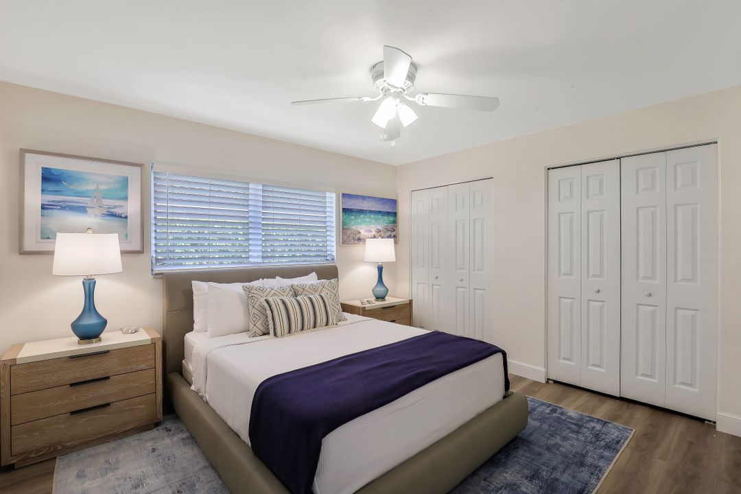 376 Heron Ave, Naples, FL 34108