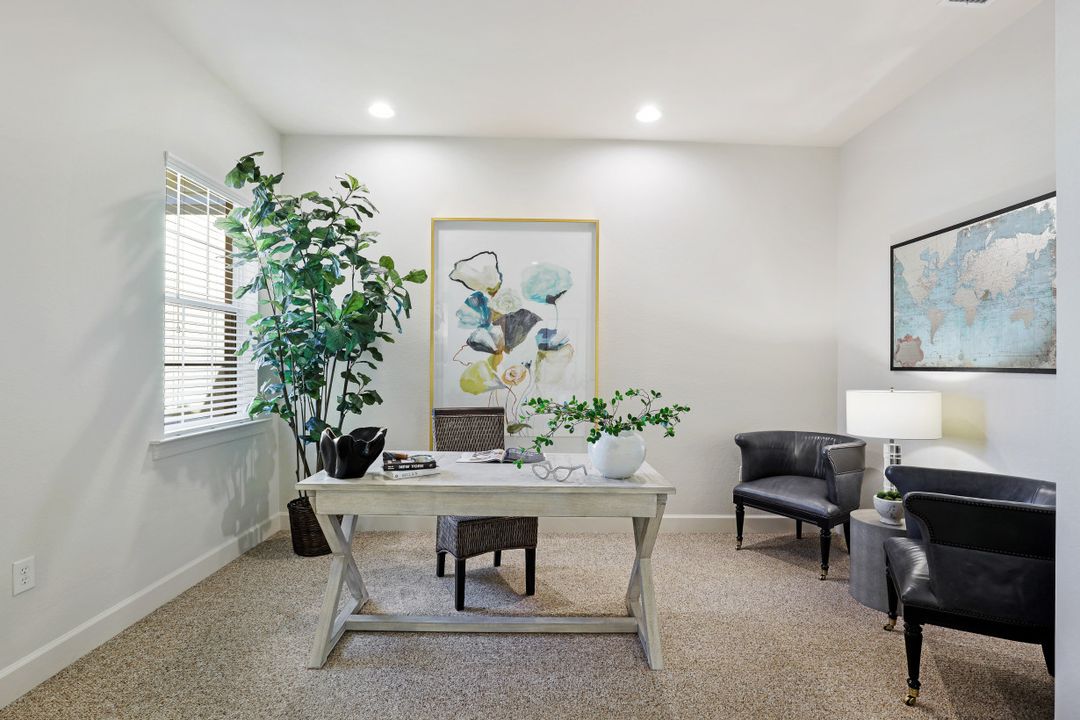 9512 Ironstone Terrace #202, Naples, FL 34120