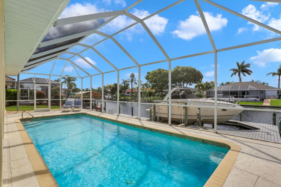 136 SW 38th Terrace, Cape Coral, FL 33914