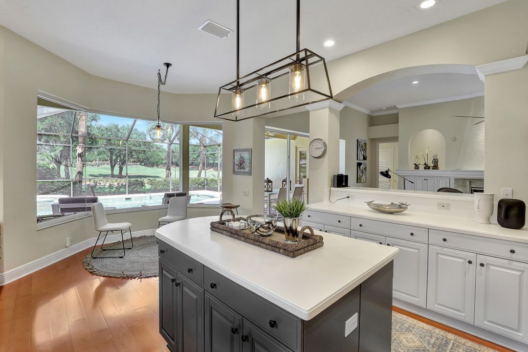 10192 Ginger Pointe Ct, Bonita Springs, FL 34135