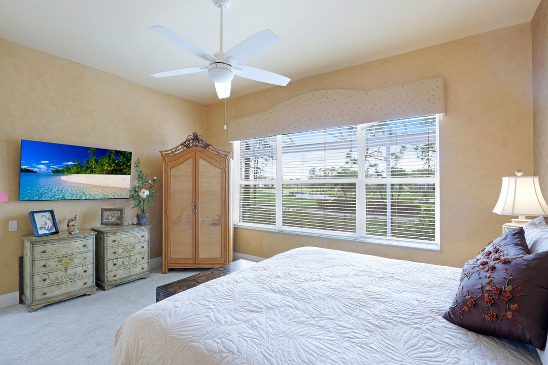 8586 Gleneagle Way, Naples, FL 34120