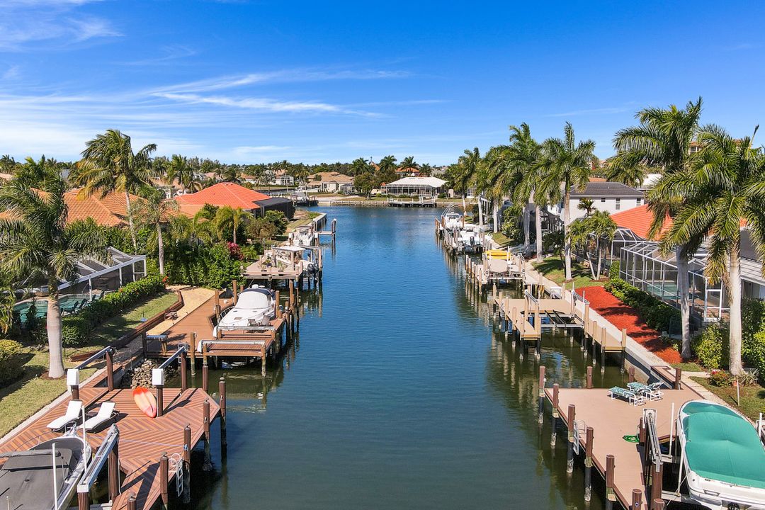 418 Marquesas Ct, Marco Island, FL 34145