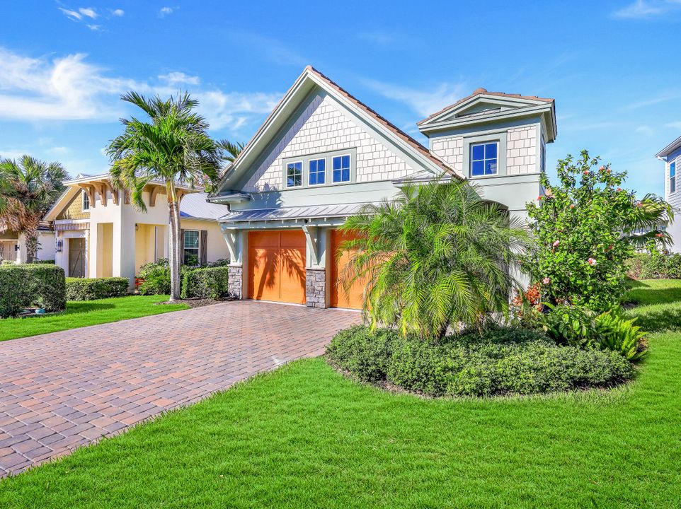 14167 Nautica Ct, Naples, FL 34114