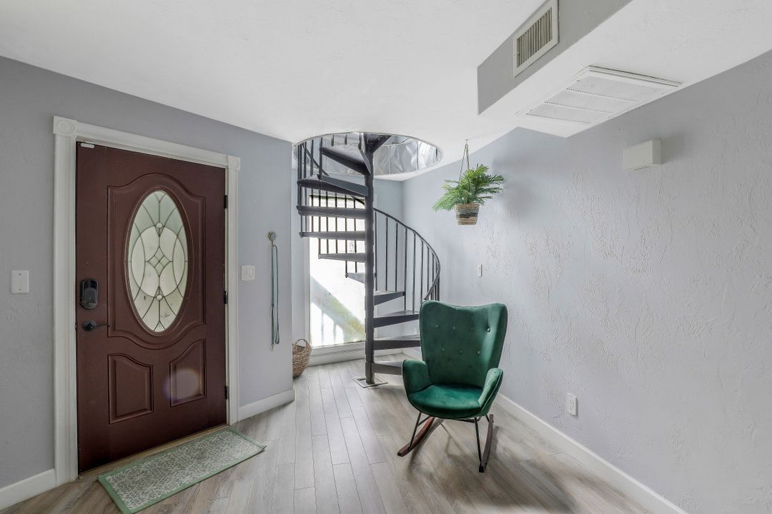 3035 64th St SW, Naples, FL 34105