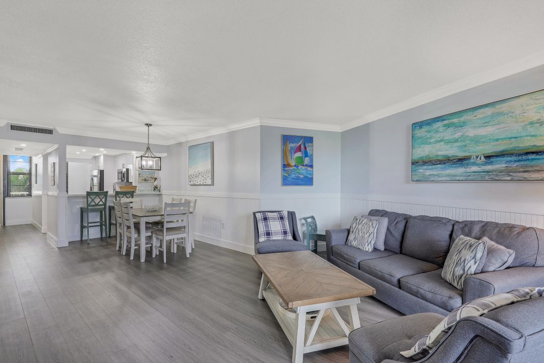 440 Seaview Ct #201, Marco Island, FL 34145