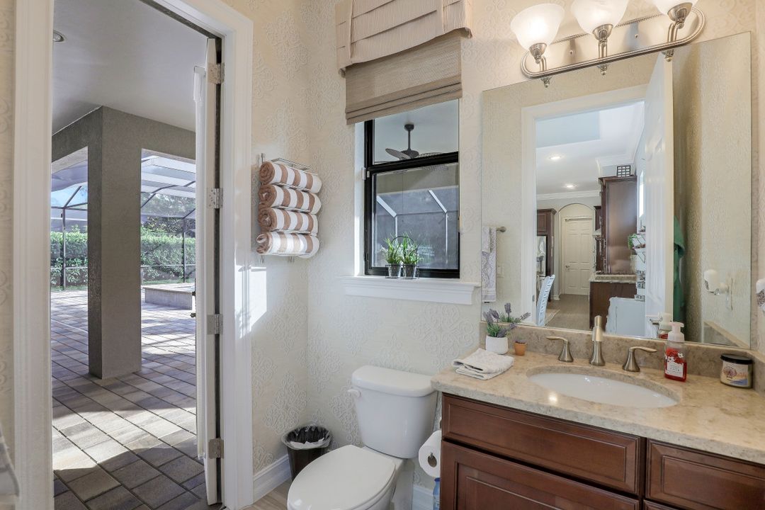 1600 Mockingbird Dr, Naples, FL 34120