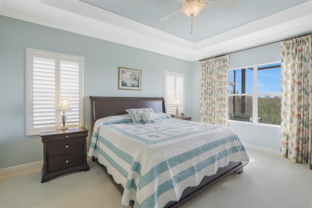 8542 Big Mangrove Dr, Fort Myers, FL 33908