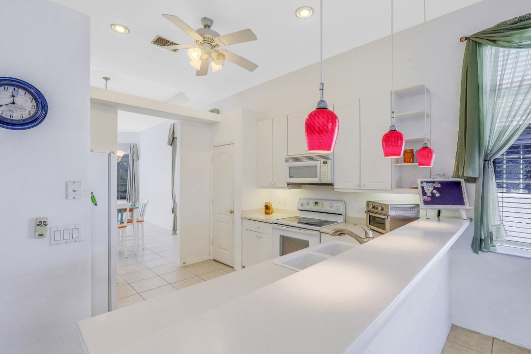 9290 Paseo De Valencia St, Fort Myers, FL 33908