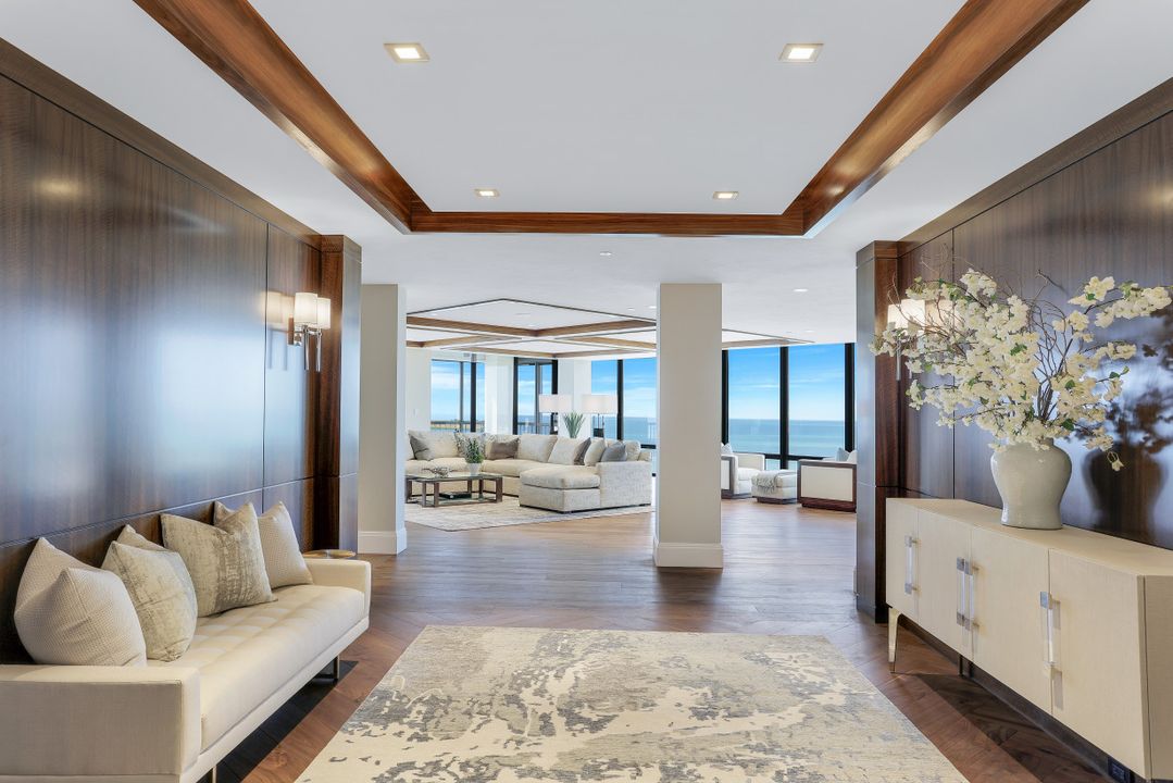 4951 Gulf Shore Blvd N #PH-402, Naples, FL 34103