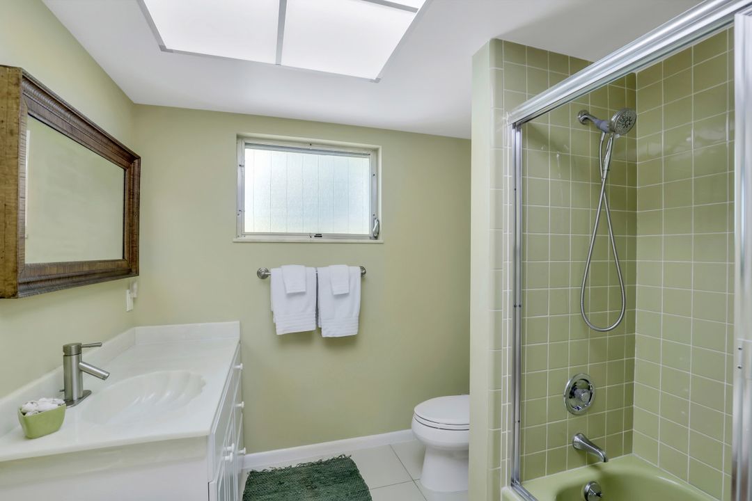 5165 Starfish Ave, Naples, FL 34103