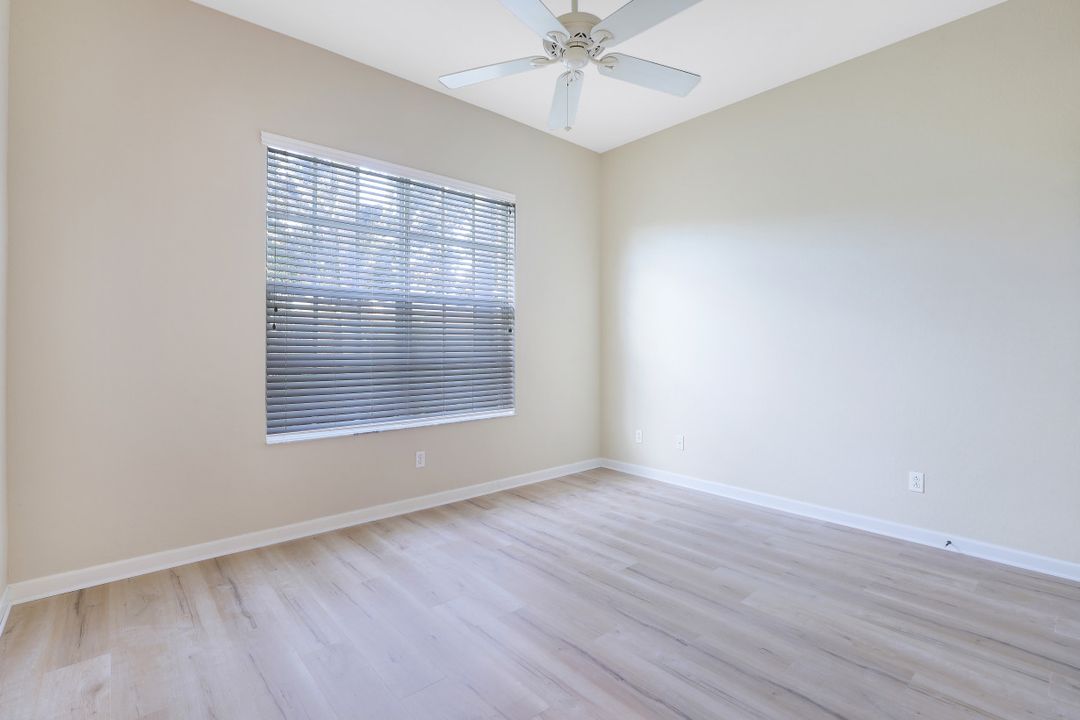 7826 Founders Cir, Naples, FL 34104