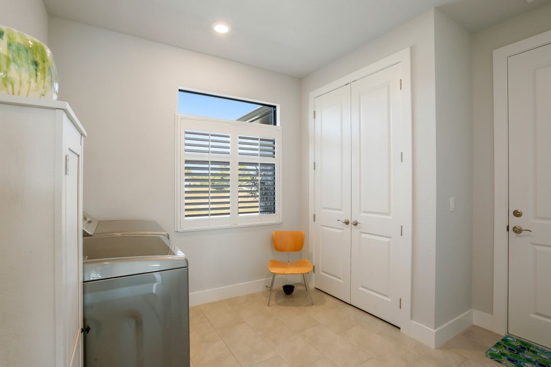 1710 NW 23rd St, Cape Coral, FL 33993