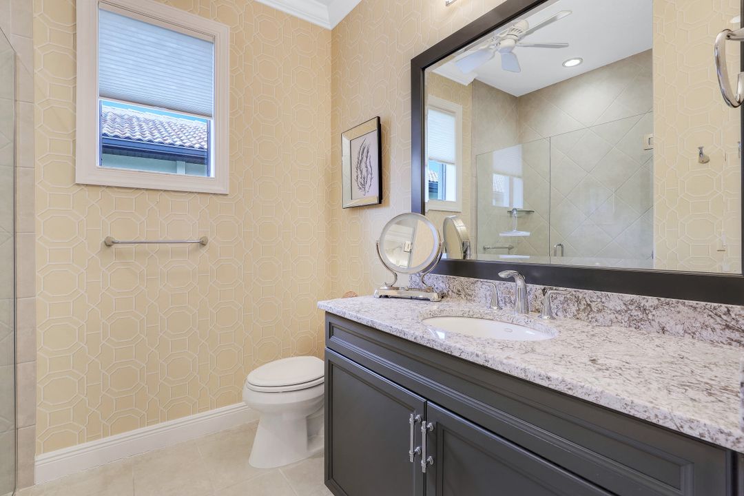 10102 Palazzo Dr, Naples, FL 34119