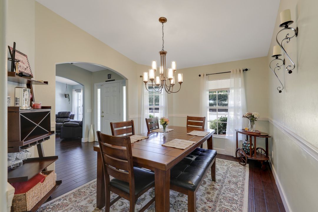 1803 Surfside Blvd, Cape Coral, FL 33991