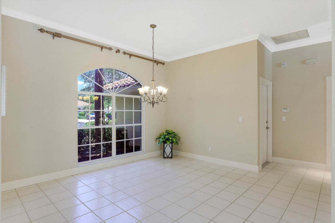 24730 Lyonia Ln, Bonita Springs, FL 34134