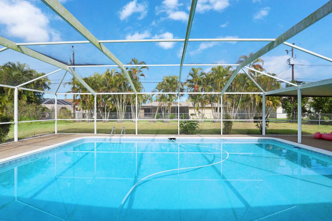 1409 SE 21st Terrace, Cape Coral, FL 33990