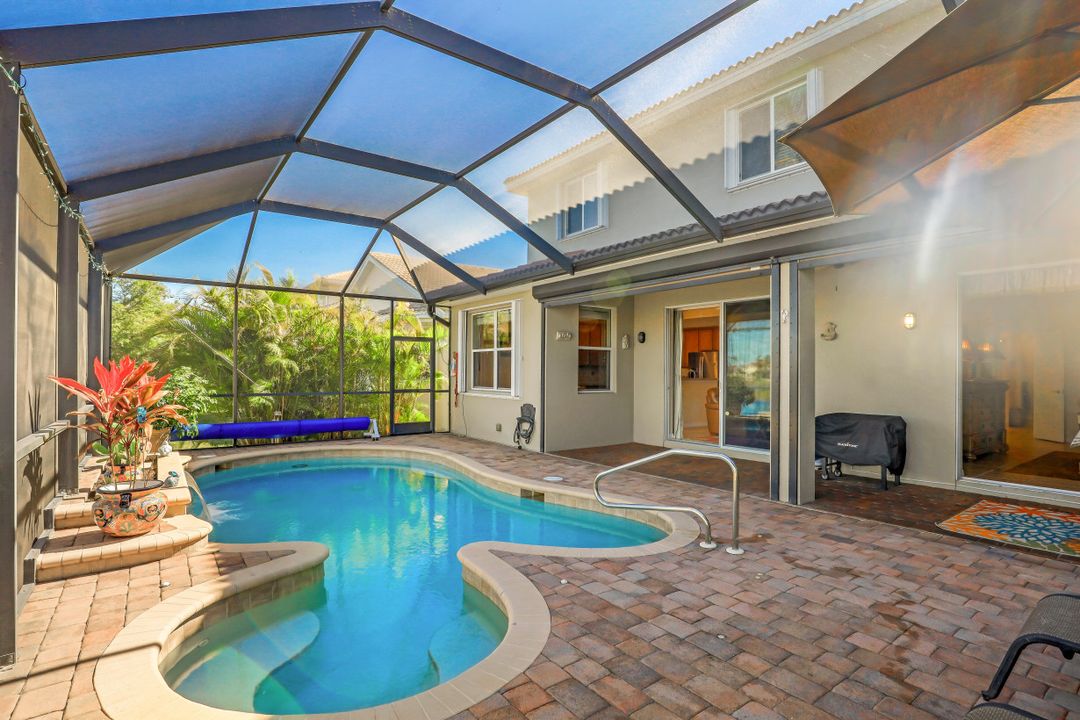 8609 Sumner Ave, Fort Myers, FL 33908