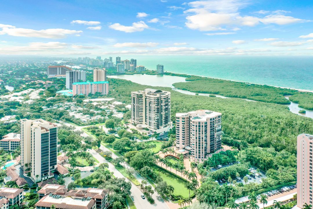 6075 Pelican Bay Blvd #506, Naples, FL 34108