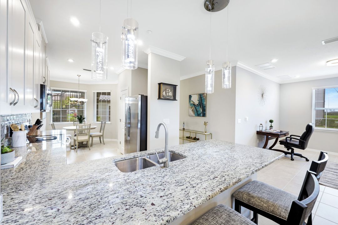 9403 Pocida Ct #101, Naples, FL 34119