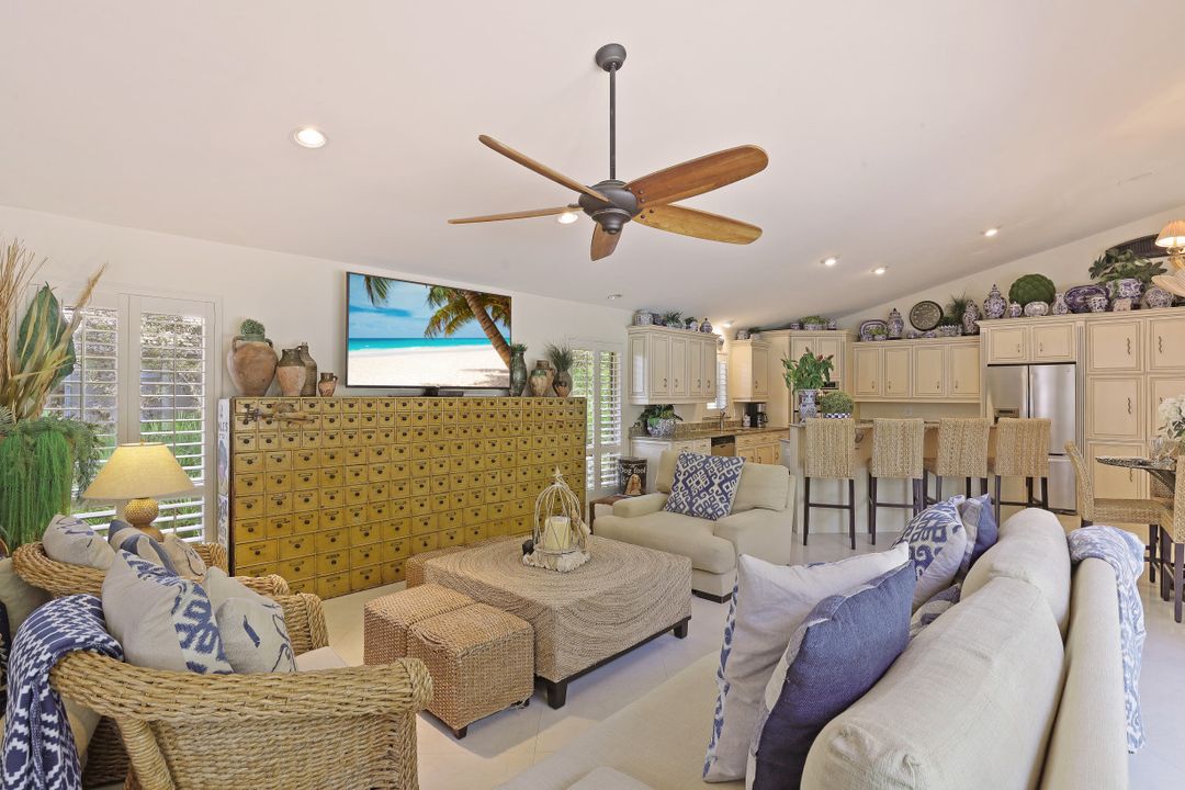 3291 Riverpark Ct, Bonita Springs, FL 34134