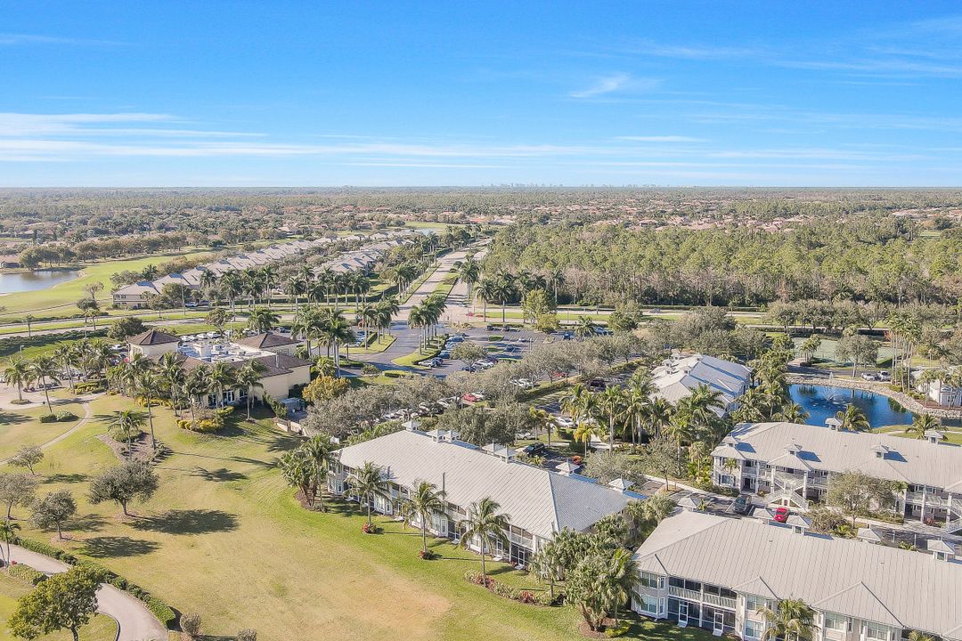 7965 Mahogany Run Ln #312, Naples, FL 34113