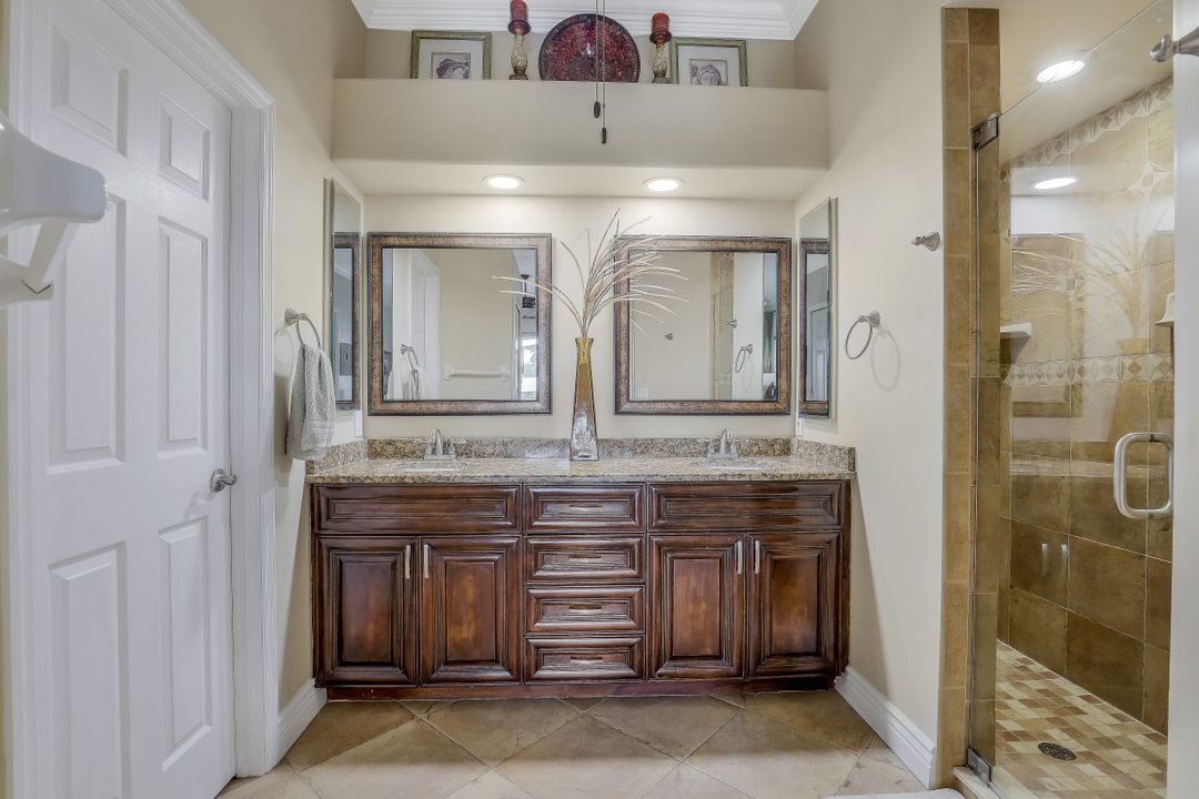 5315 SW 25th Pl, Cape Coral, FL 33914