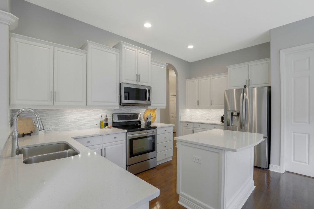 20441 Rookery Dr, Estero, FL 33928