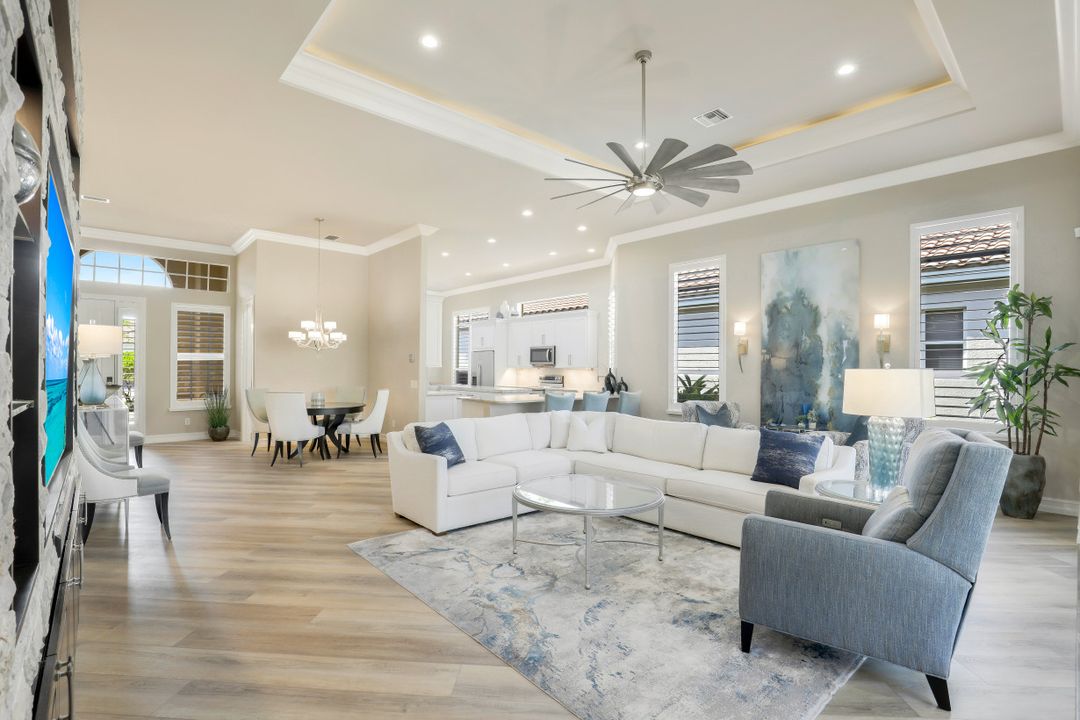 28609 Pienza Ct, Bonita Springs, FL 34135