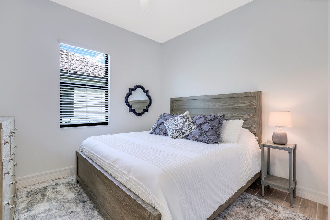 28081 Foxrock Ct, Bonita Springs, FL 34135