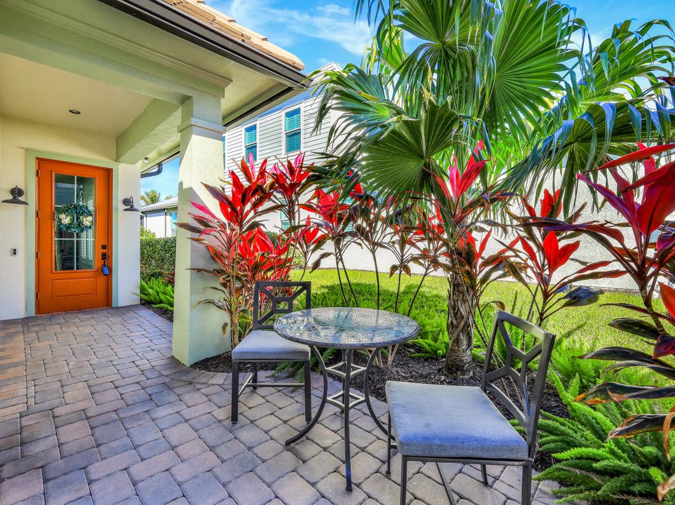 14167 Nautica Ct, Naples, FL 34114