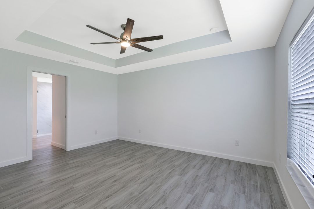 3107 35th St SW, Lehigh Acres, FL 33976