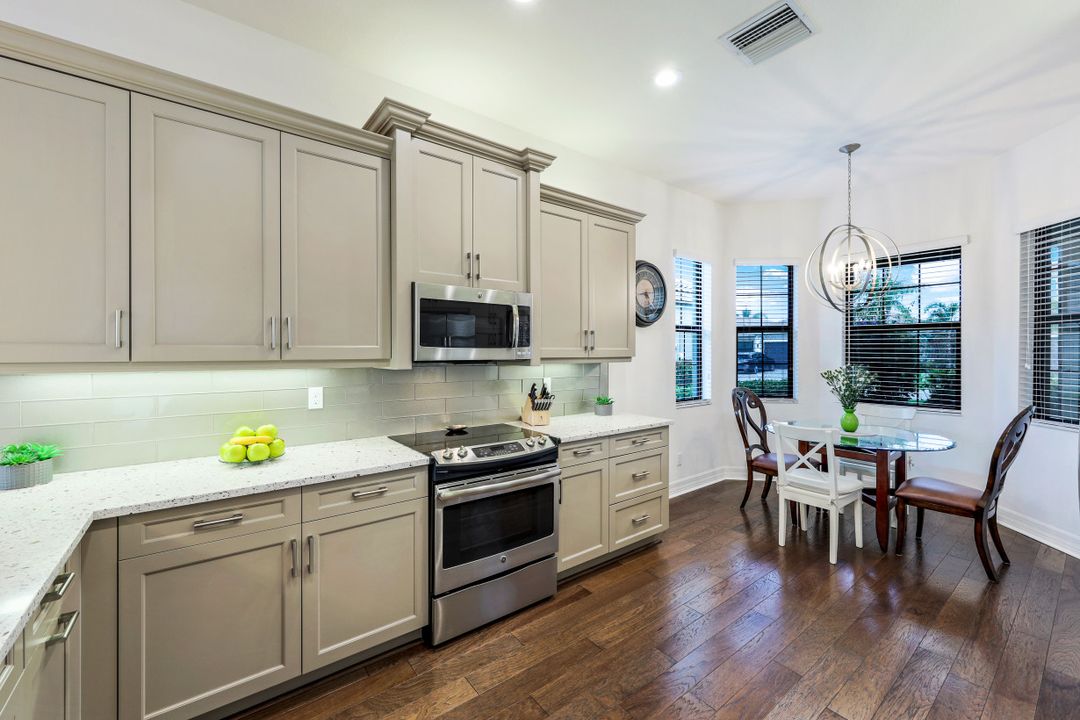 11558 Meadowrun Cir, Fort Myers, FL 33913