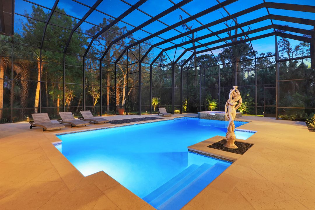 4642 Idylwood Ln, Naples, FL 34119