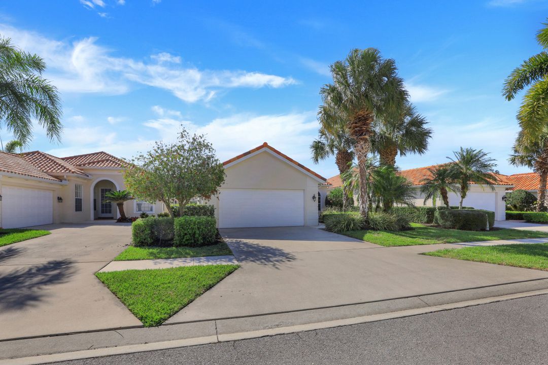 4409 Novato Ct, Naples, FL 34109