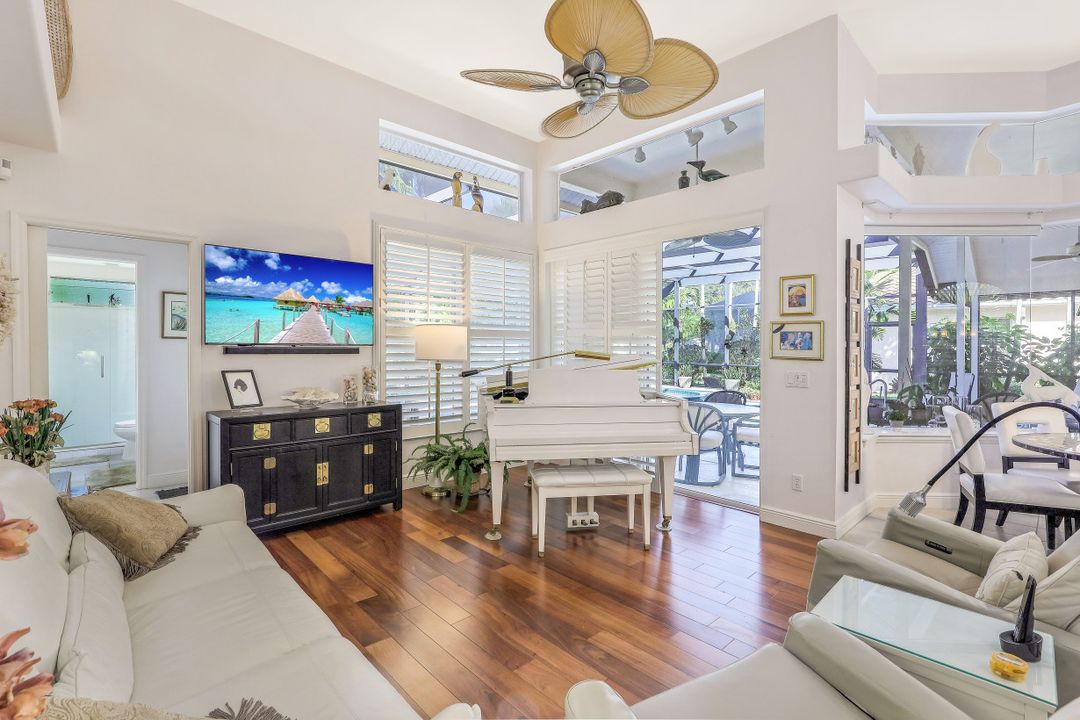 28384 Sombrero Dr, Bonita Springs, FL 34135