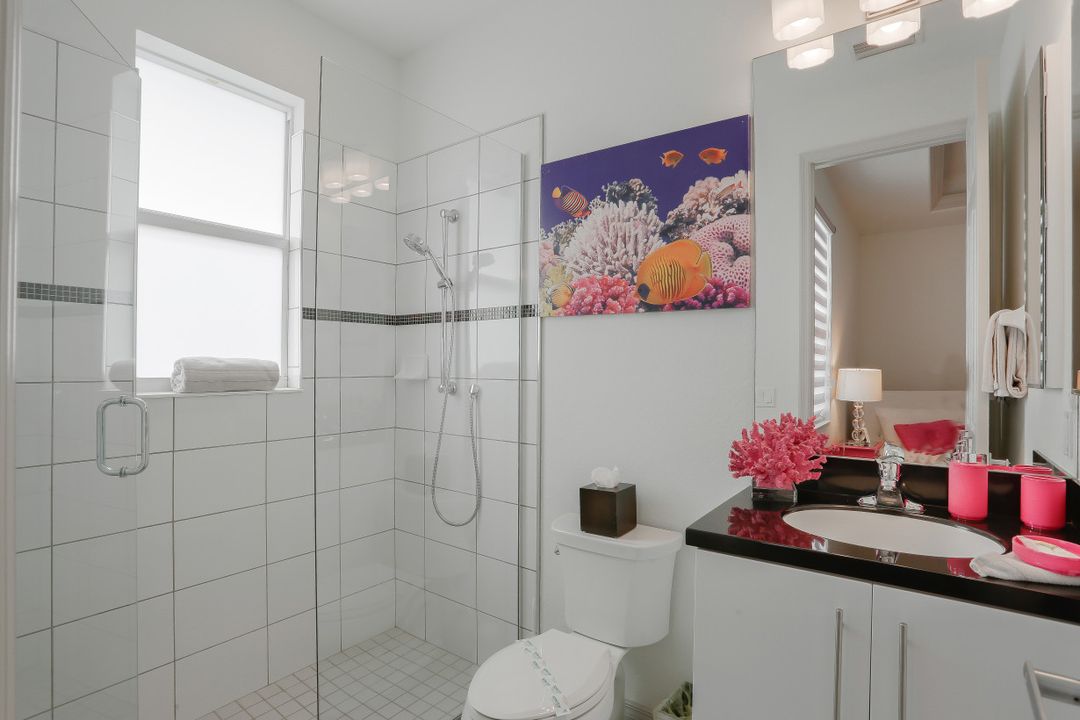 5341 Mikado Ct, Cape Coral, FL 33904