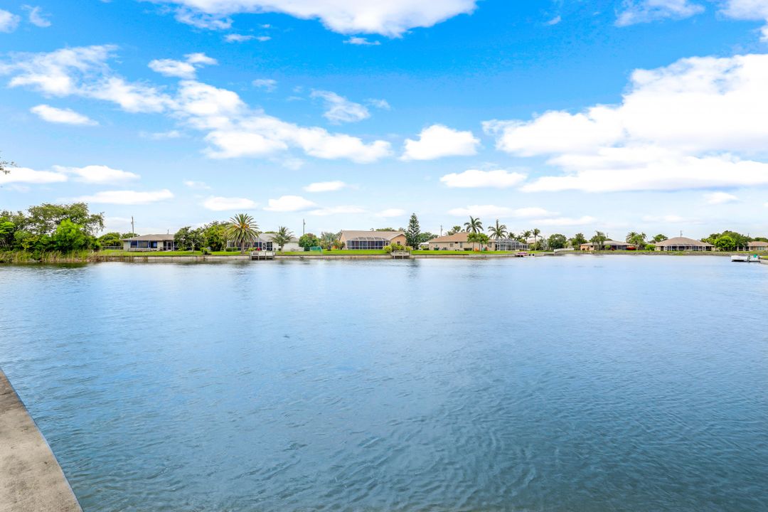 118 NE 21st Ave, Cape Coral, FL 33909