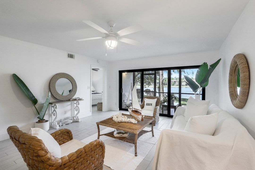 5716 Deauville Cir, Naples, FL 34112