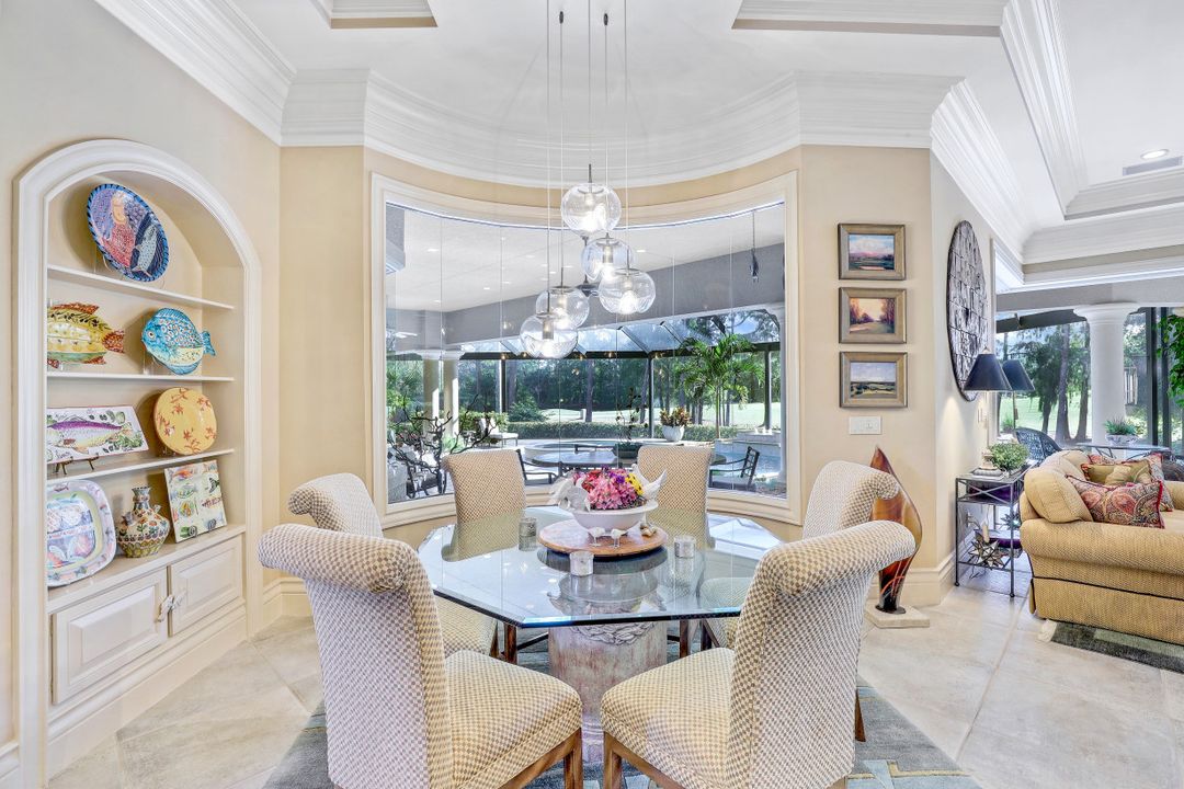 2904 Indigobush Way, Naples, FL 34105