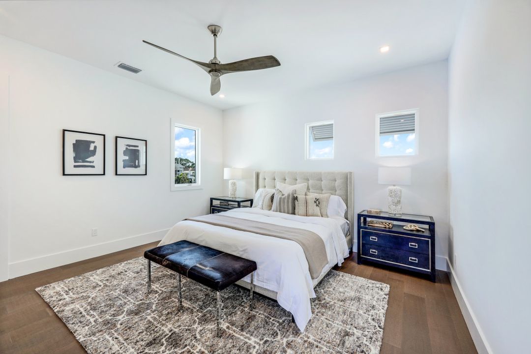 469 Germain Ave, Naples, FL 34108